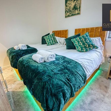 Two Bedroom - Central Peterborough - New Year Discount Buitenkant foto