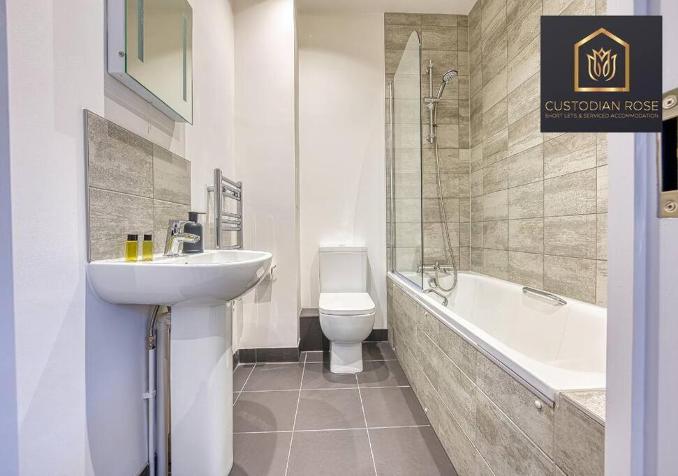 Two Bedroom - Central Peterborough - New Year Discount Buitenkant foto