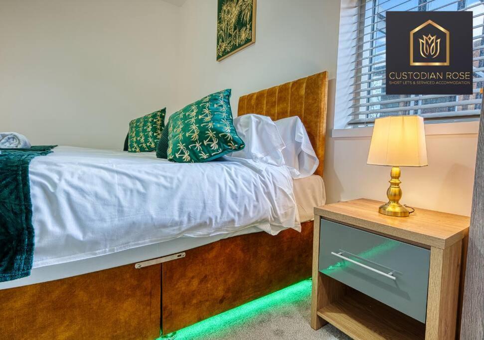 Two Bedroom - Central Peterborough - New Year Discount Buitenkant foto