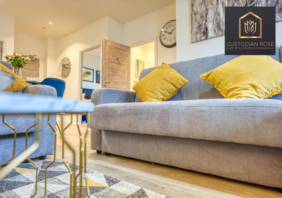 Two Bedroom - Central Peterborough - New Year Discount Buitenkant foto